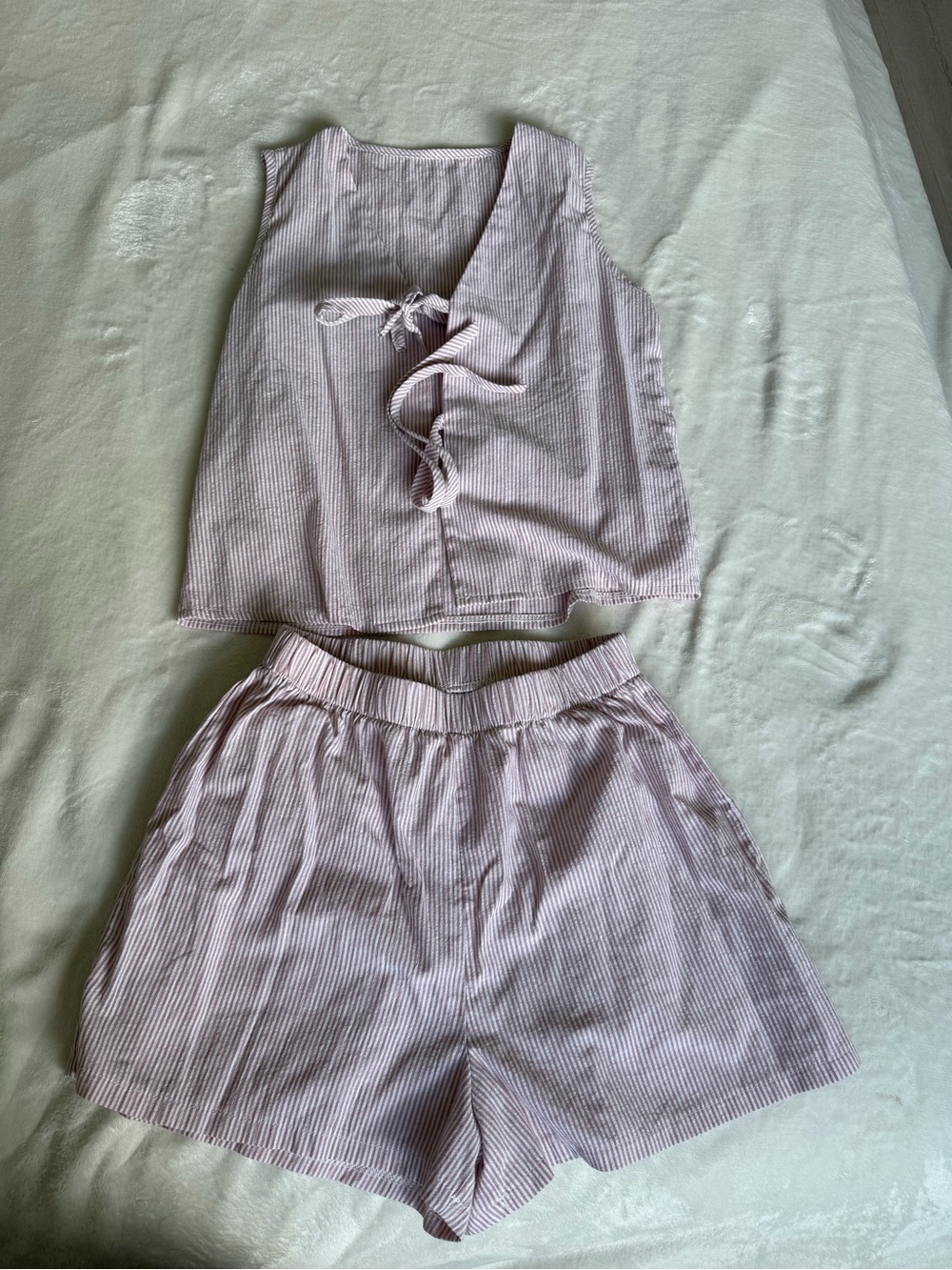 Light Pink Women’s Two-Piece Shorts Set